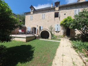 Gite de Montrepos - Ancien Presbytère XVIIe siècle